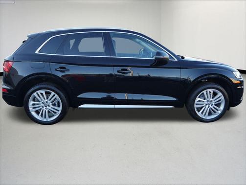 2018 Audi Q5 2.0T Tech Premium