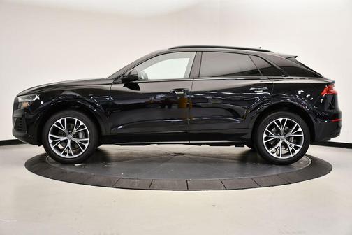 2021 Audi Q8 55 Premium