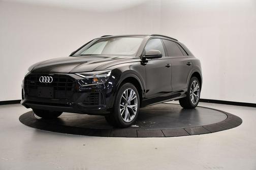 2021 Audi Q8 55 Premium