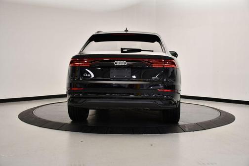 2021 Audi Q8 55 Premium