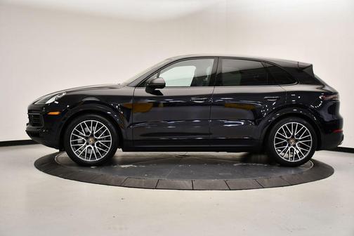 2022 Porsche Cayenne Cayenne