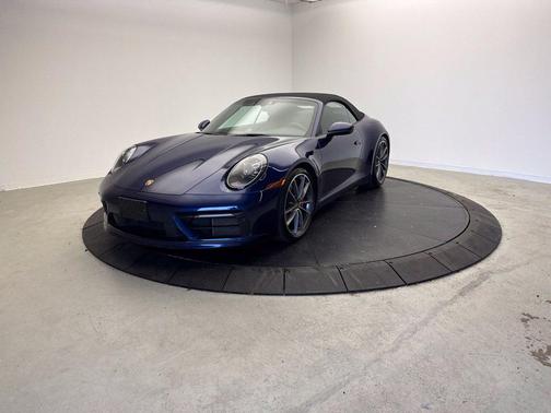 Gentian Blue Metallic 2020 Porsche 911 911 Carrera S