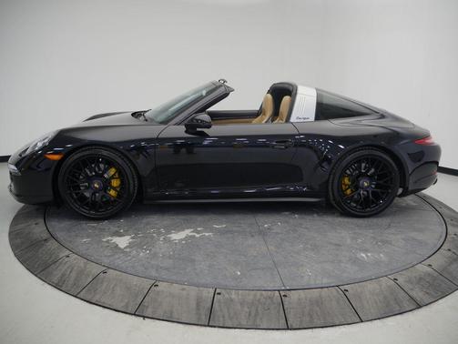 2016 Porsche 911 Targa 4 GTS