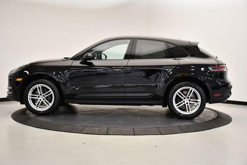 2023 Porsche Macan T