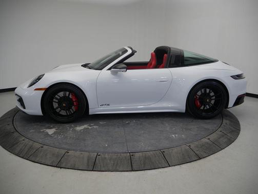 2023 Porsche 911 Targa 4 GTS