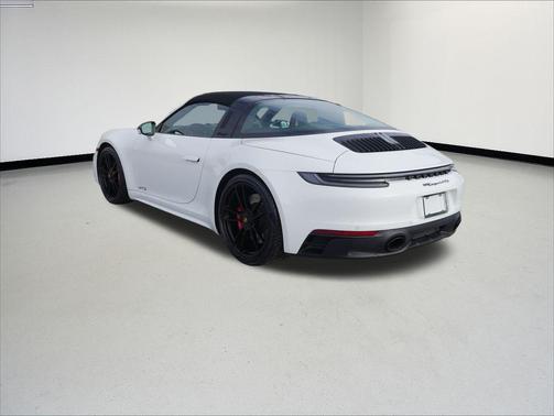 2023 Porsche 911 Targa 4 GTS