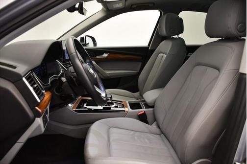 2021 Audi Q5 45 Premium Plus