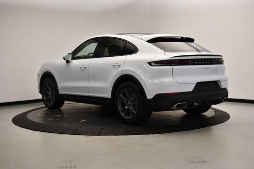 2024 Porsche Cayenne
