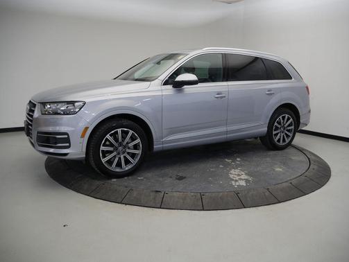 2019 Audi Q7 55 Premium Plus