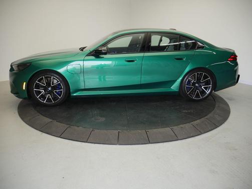 Isle of Man Green Metallic 2026 BMW M5 Base