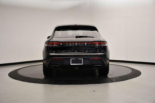 2025 Porsche Macan Macan