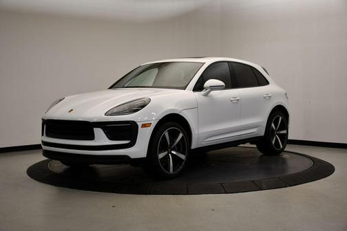 2022 Porsche Macan