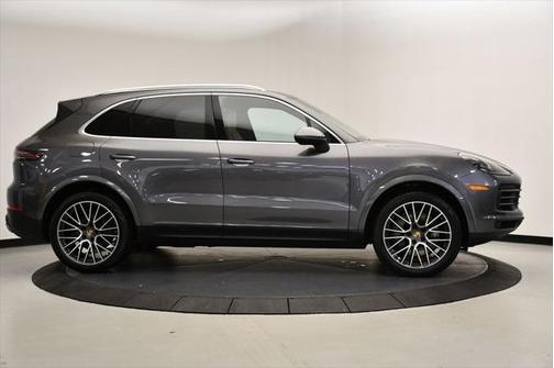 2019 Porsche Cayenne S