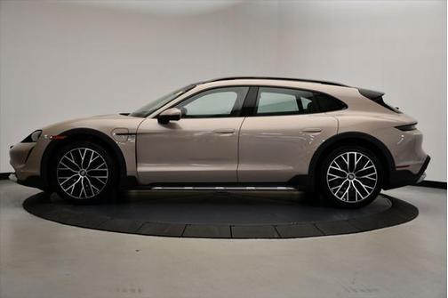 2023 Porsche Taycan Cross Turismo 4S
