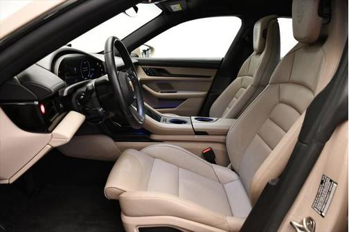 2023 Porsche Taycan Cross Turismo 4S