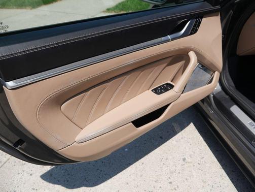 Agate Grey Metallic 2022 Porsche 911 Turbo