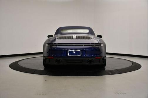 2022 Porsche 911 Carrera 4 GTS