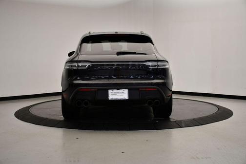 2023 Porsche Macan S
