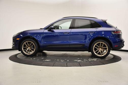 2025 Porsche Macan T