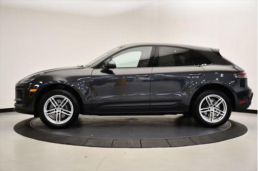 2024 Porsche Macan Base