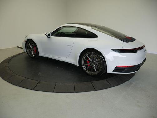Carrara White Metallic 2020 Porsche 911 Carrera 4S