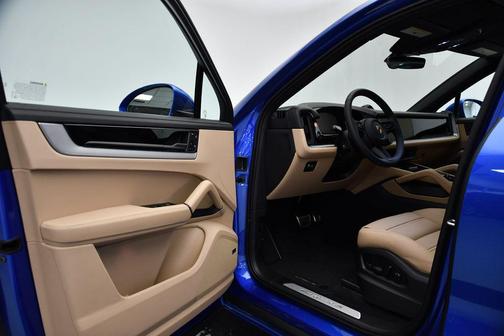 2025 Porsche Cayenne Cayenne S E-Hybrid