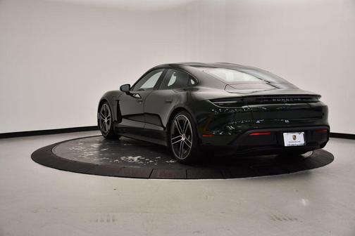 2025 Porsche Taycan