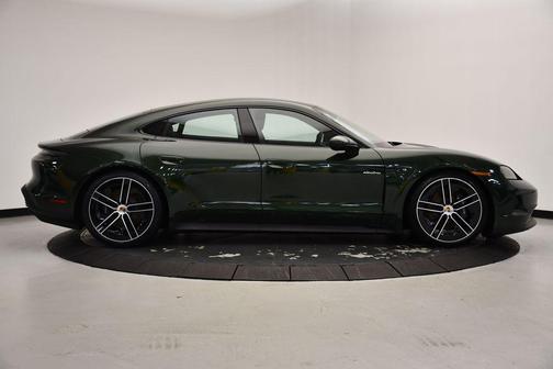 2025 Porsche Taycan