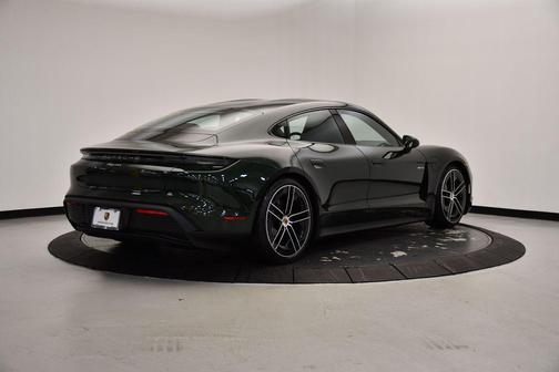 2025 Porsche Taycan
