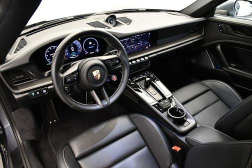 2025 Porsche 911 Targa 4 GTS