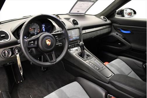 2023 Porsche 718 Cayman GT4 RS
