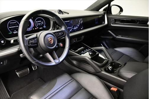 2024 Porsche Cayenne Turbo GT