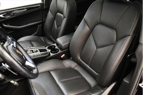 2019 Porsche Macan Base