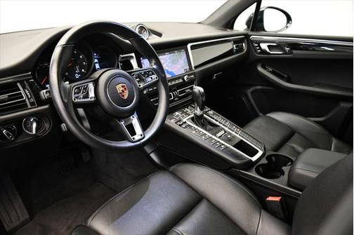 2019 Porsche Macan Base