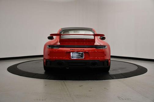 2024 Porsche 911 Carrera GTS