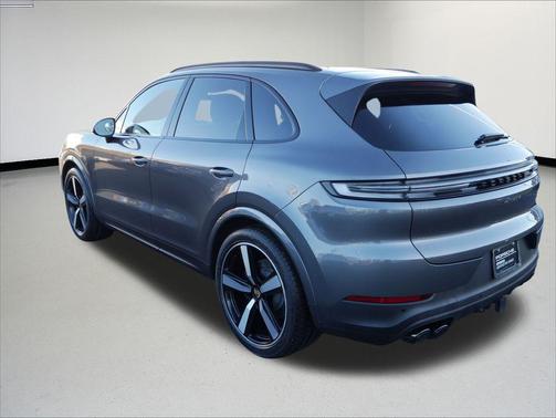 2024 Porsche Cayenne Cayenne