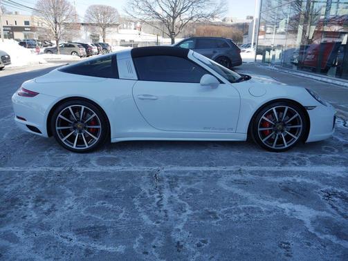 2017 Porsche 911 Targa 4S