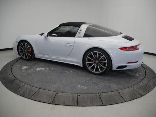 2017 Porsche 911 Targa 4S