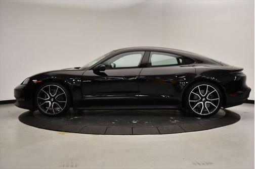 2025 Porsche Taycan