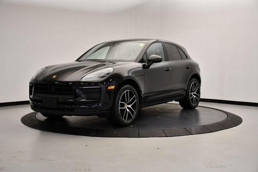 2023 Porsche Macan 