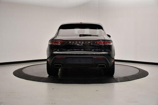 2023 Porsche Macan 