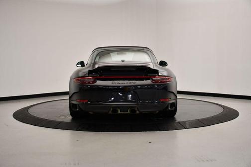 2018 Porsche 911 Targa 4 GTS