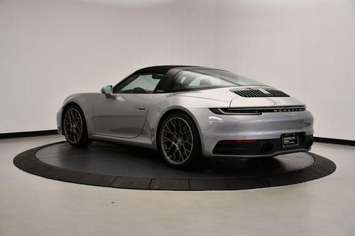 2024 Porsche 911 Targa 4S