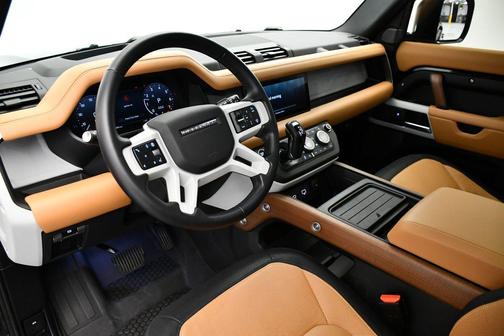 2024 Land Rover Defender 110 P400 X-Dynamic SE
