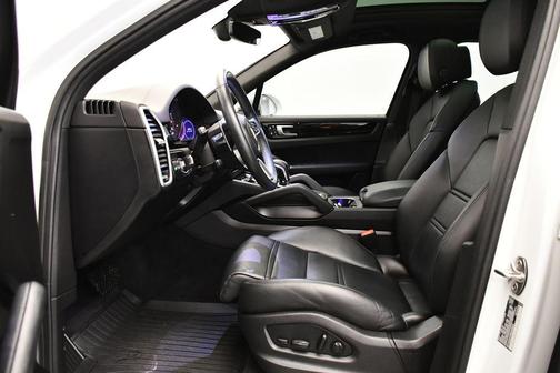 2022 Porsche Cayenne Cayenne