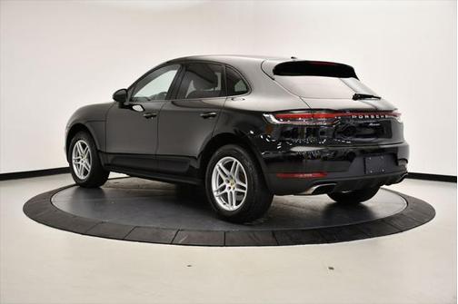 2020 Porsche Macan Base
