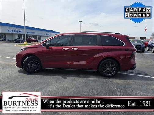 2023 Toyota Sienna XSE 7 Passenger