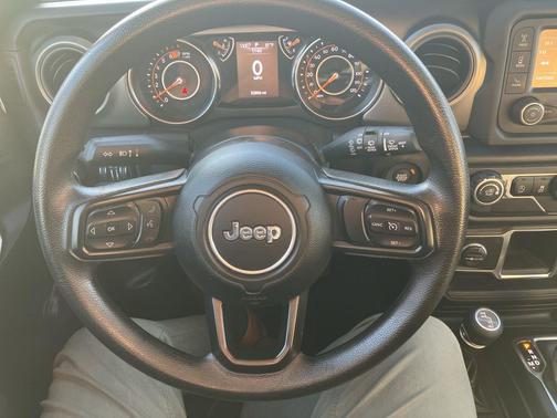 2021 Jeep Wrangler Sport