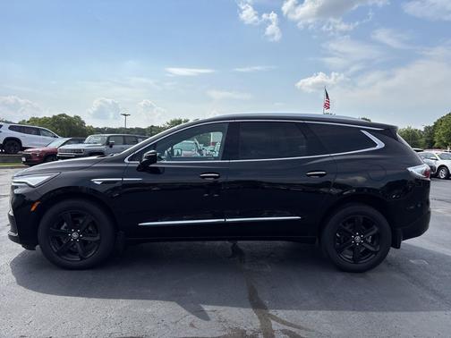 2024 Buick Enclave Essence AWD