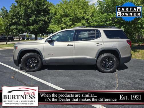 2022 GMC Acadia AWD AT4